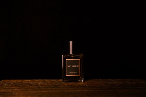 HOLY VETIVER
